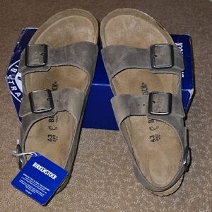 Birkenstock Milano Sandals in Faded Khaki Size 43 EU 10-10.5 US Brand New